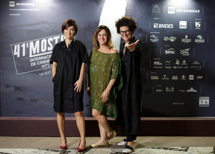 Diane Peixoto Maia (produtora), Joana Mariani e Paula Trabulsi, diretoras do filme A Imagem da Tolerância